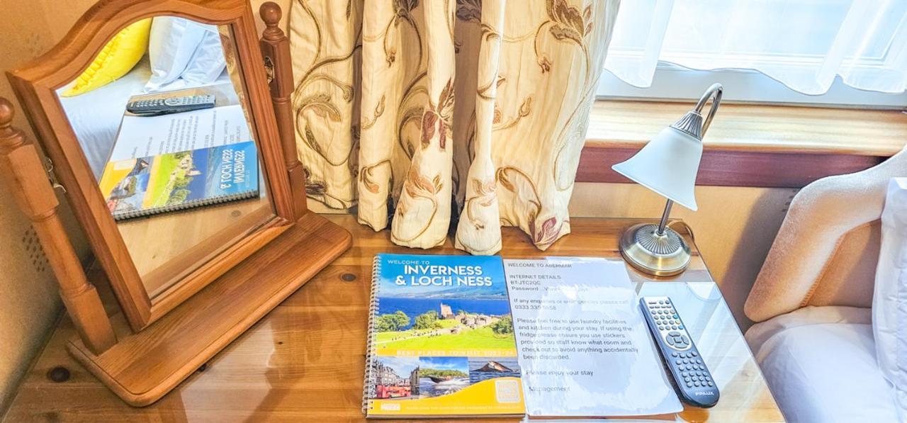 Mystayinn Abermar Guest House インヴァネス エクステリア 写真