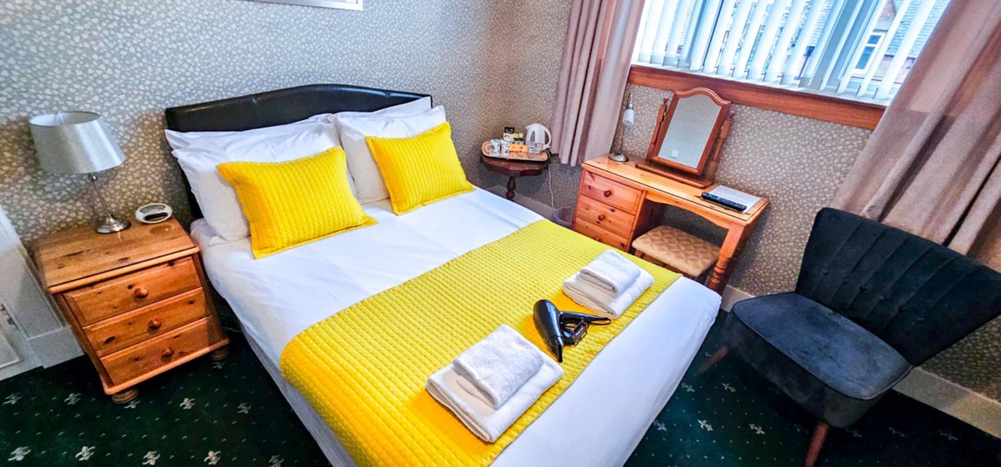Mystayinn Abermar Guest House インヴァネス エクステリア 写真
