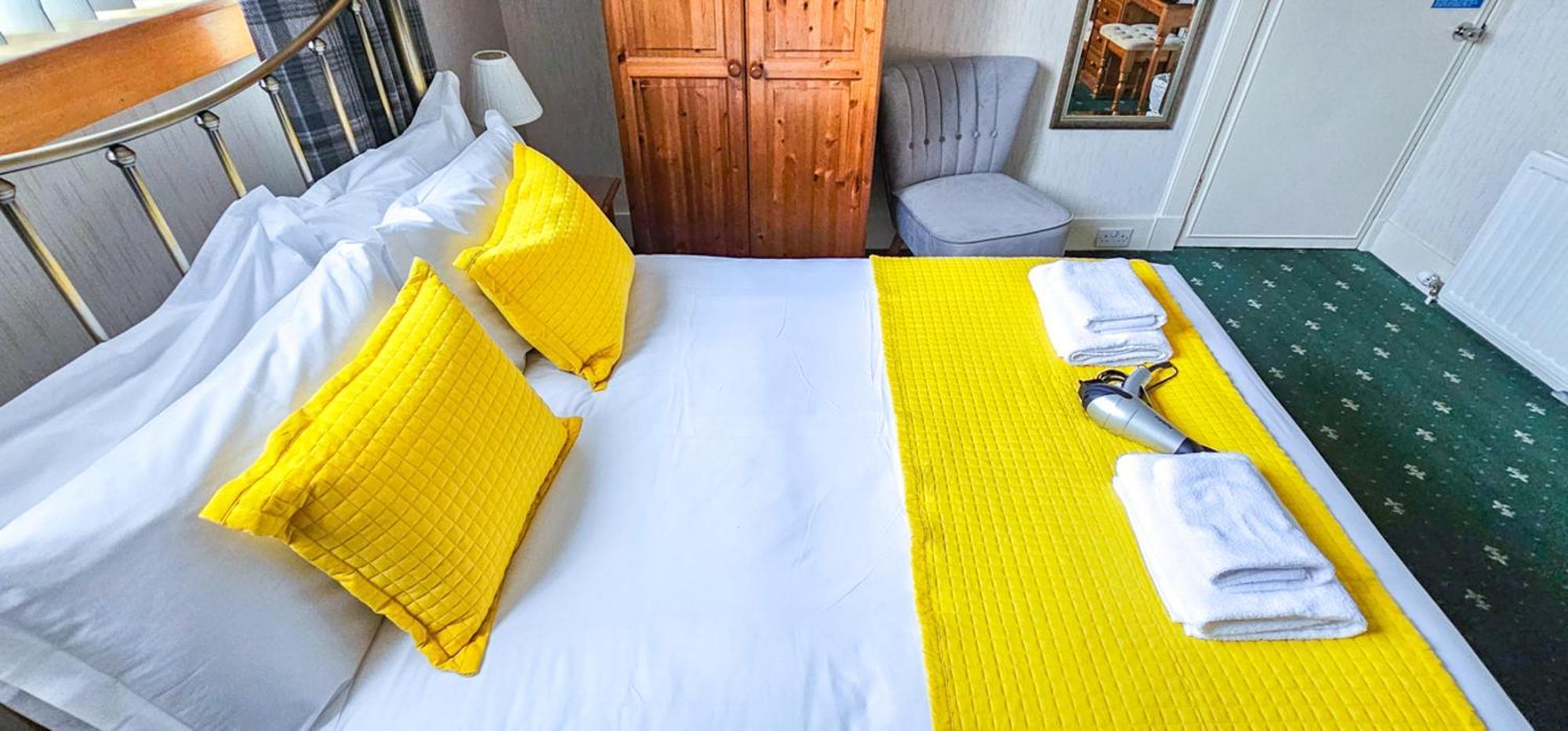 Mystayinn Abermar Guest House インヴァネス エクステリア 写真